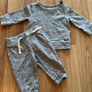 Baby Gap sweat suite